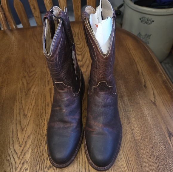 Tommy Lama Boots - Picture 2 of 6